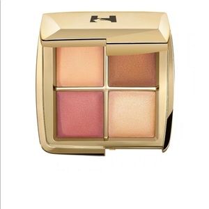 Barely used hourglass Ambient palette